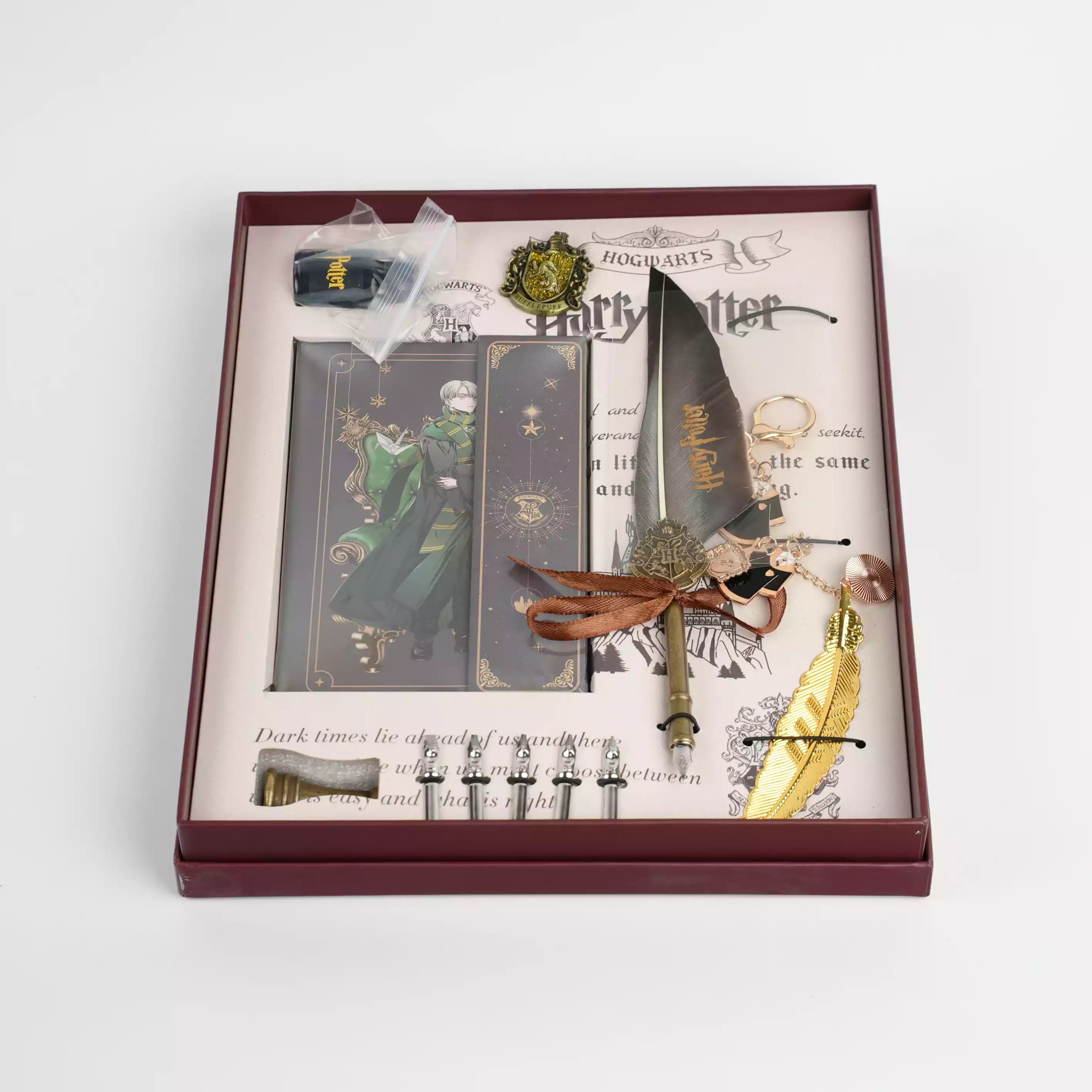 Coffret d'Écriture Calligraphie Harry Potter – Plume, Encrier & Accessoires Poudlard   HU13107