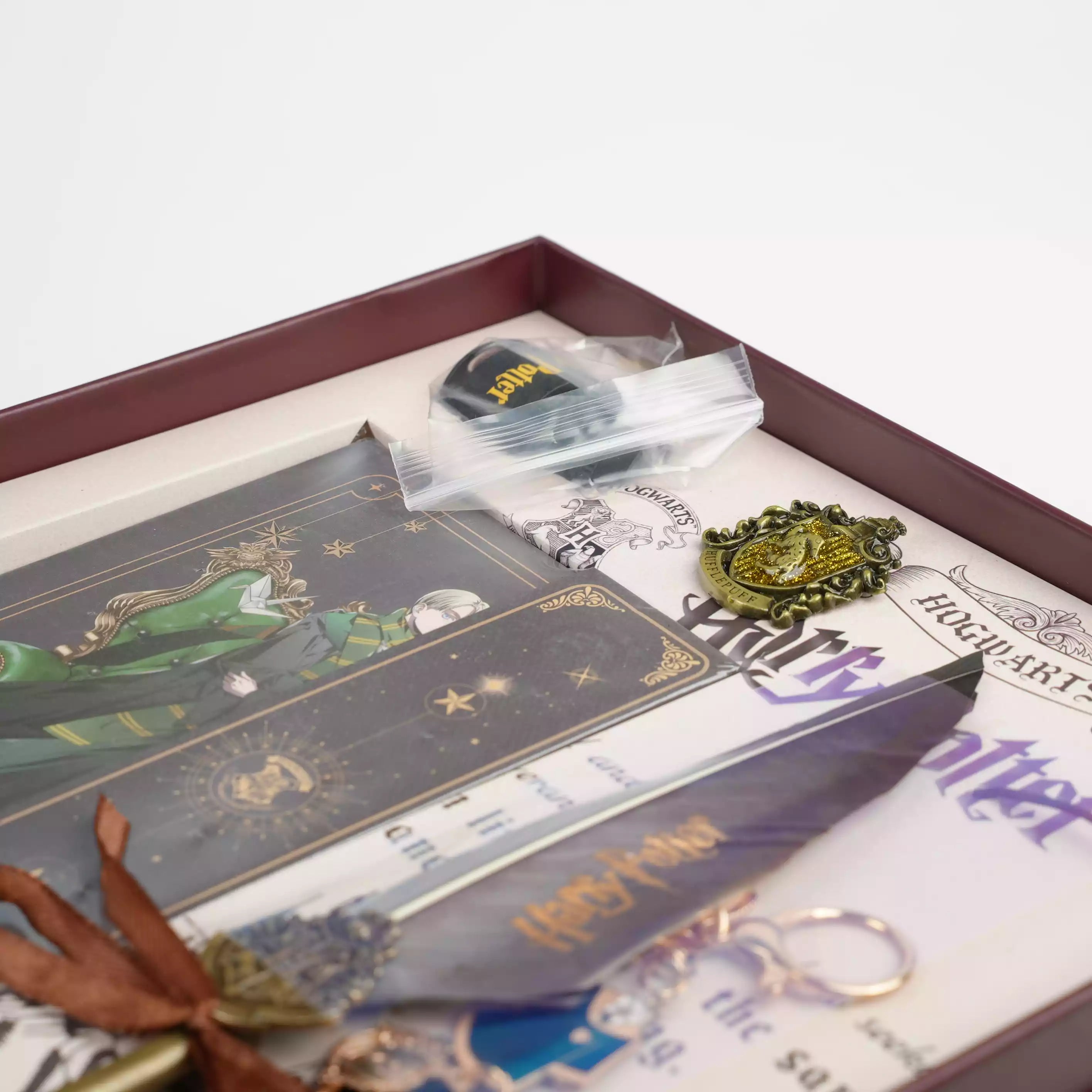 Coffret d'Écriture Calligraphie Harry Potter – Plume, Encrier & Accessoires Poudlard   HU13107
