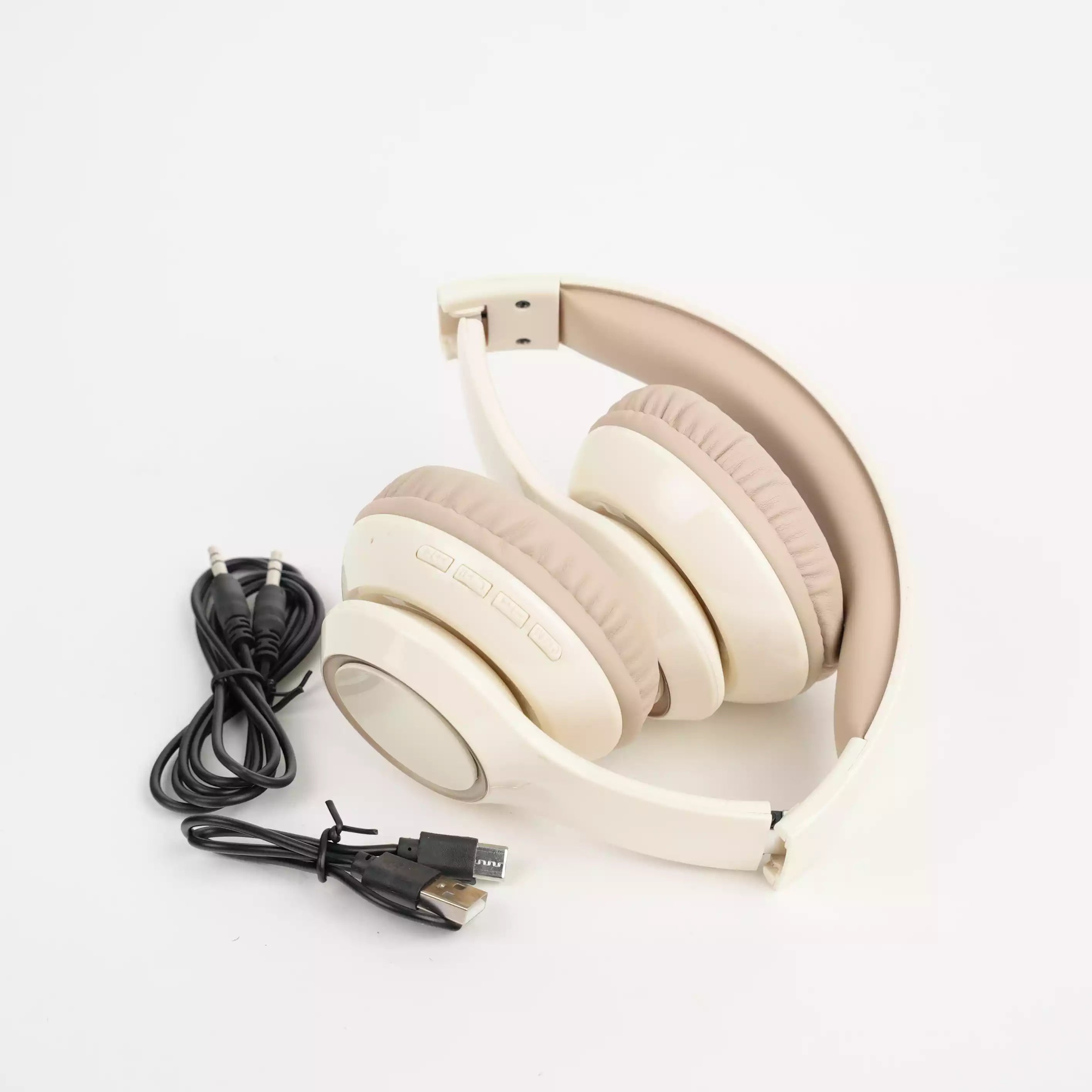 Casque Sans Fil P102 Hi-Res Audio – Design Premium & Éclairage LED RGB