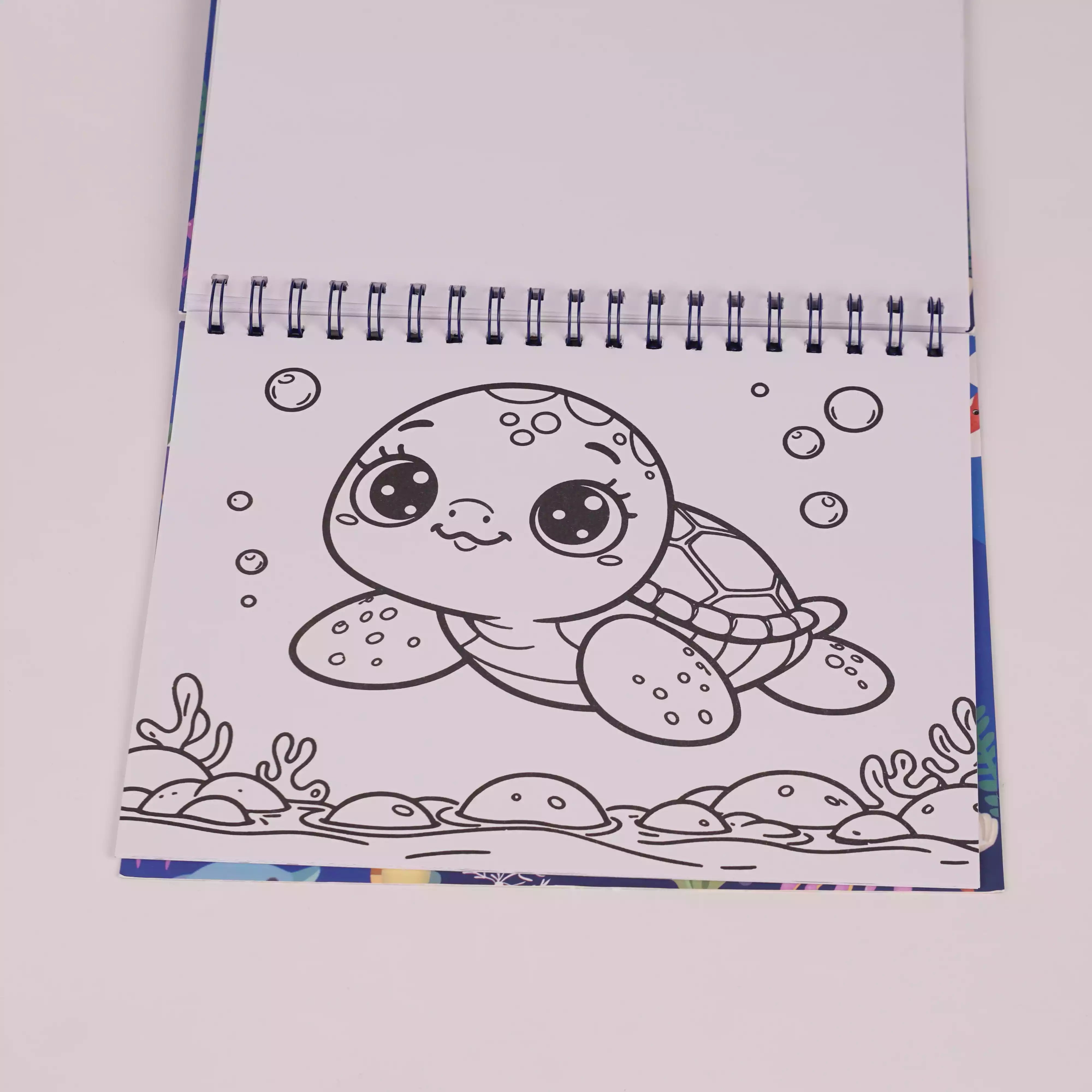 Colouring Book World Oceans – Livre de Coloriage Océan  HU13046