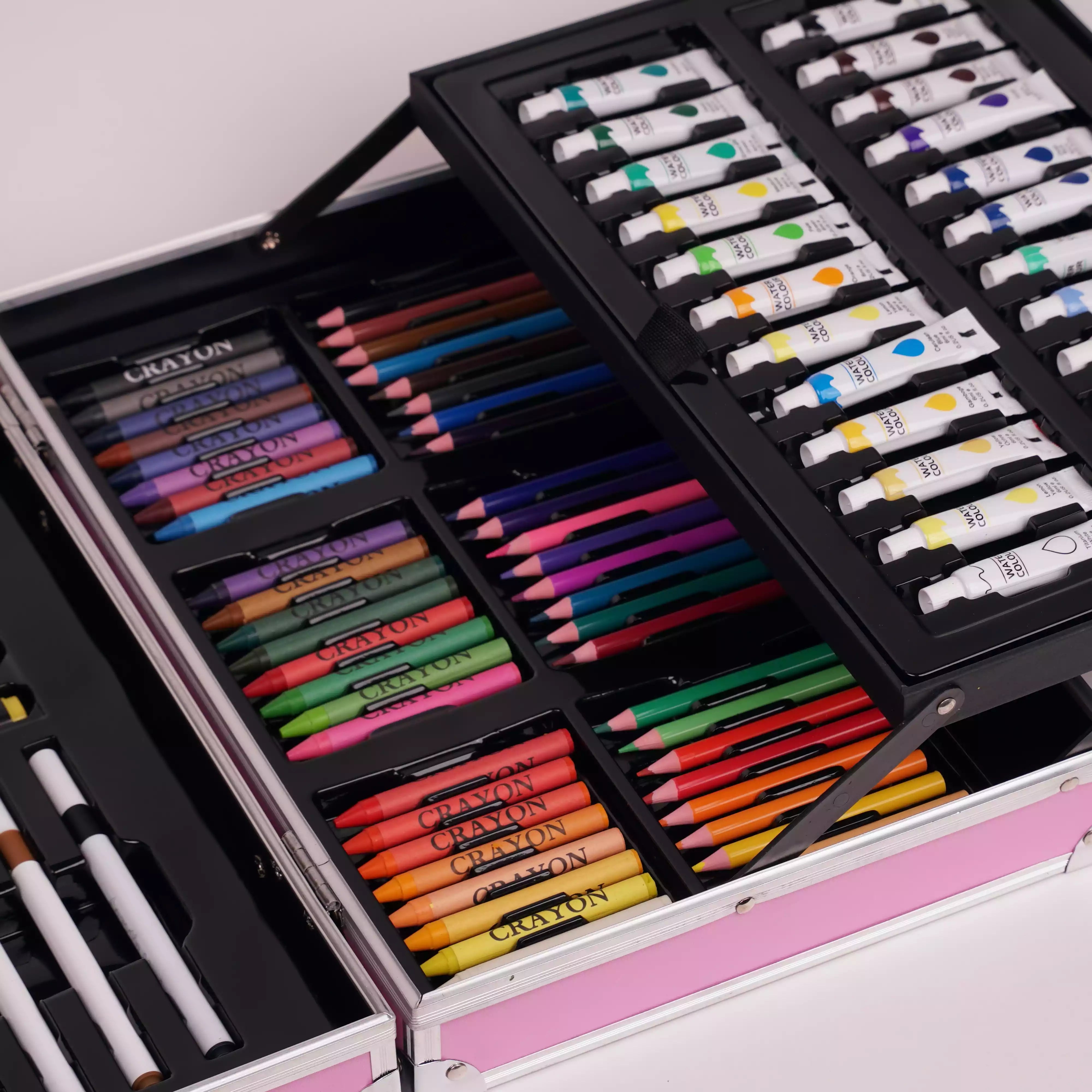 Kit Coloriage Fantaisie +100 Pièces – Hunter X Hunter, Stitch, Frozen, Dragon Ball & One Piece   HU01618